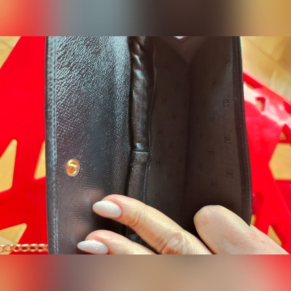 Vintage Chanel Wallet Upsycled With Unbrended Chain - Picture 12 of 16